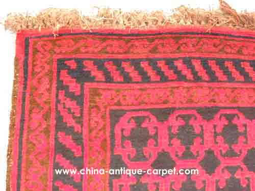 xinjiang antique rug