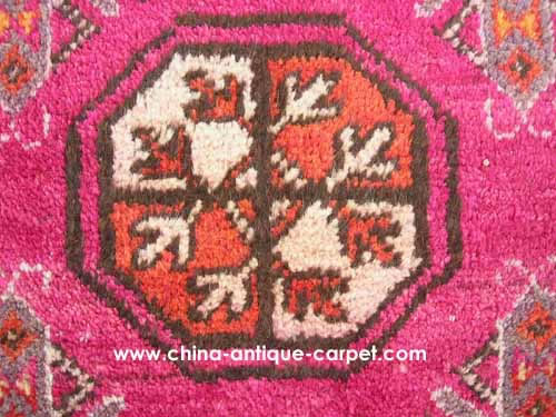 xinjiang antique rug