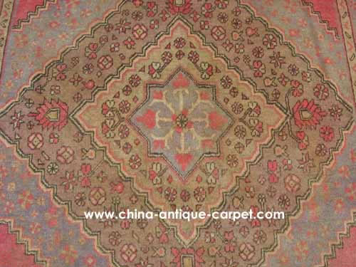 xinjiang antique rug