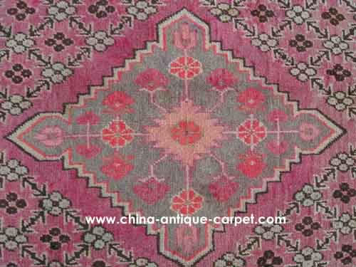 xinjiang antique rug