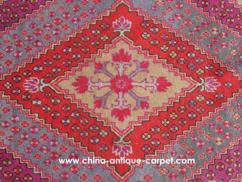 xinjiang antique rug