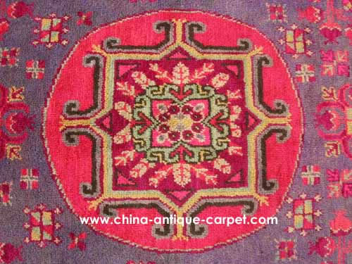 xinjiang antique rug