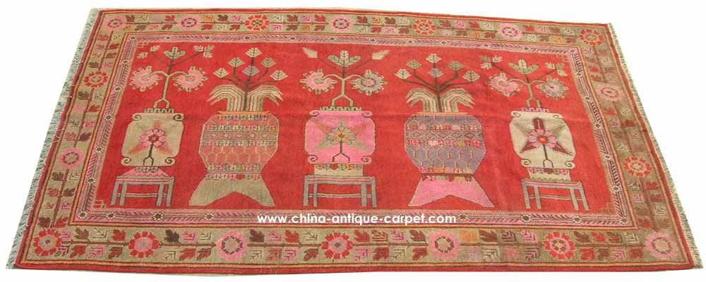 xinjiang antique rug