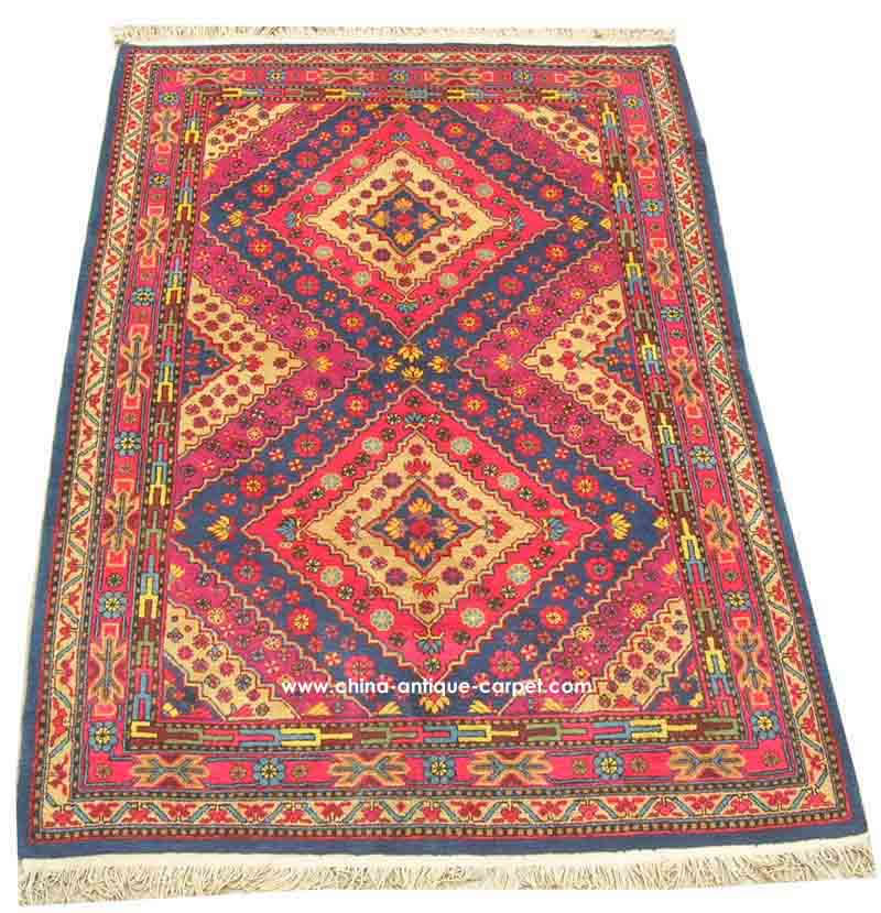 xinjiang antique rug