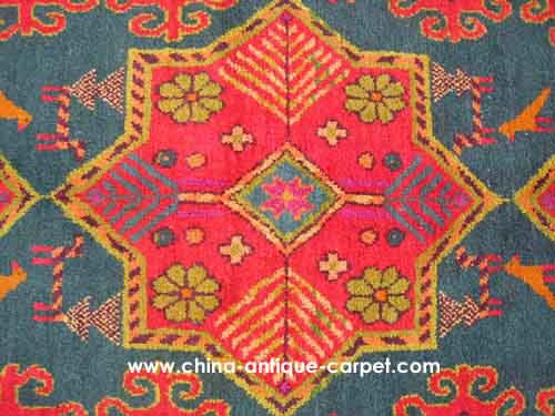 xinjiang antique rug