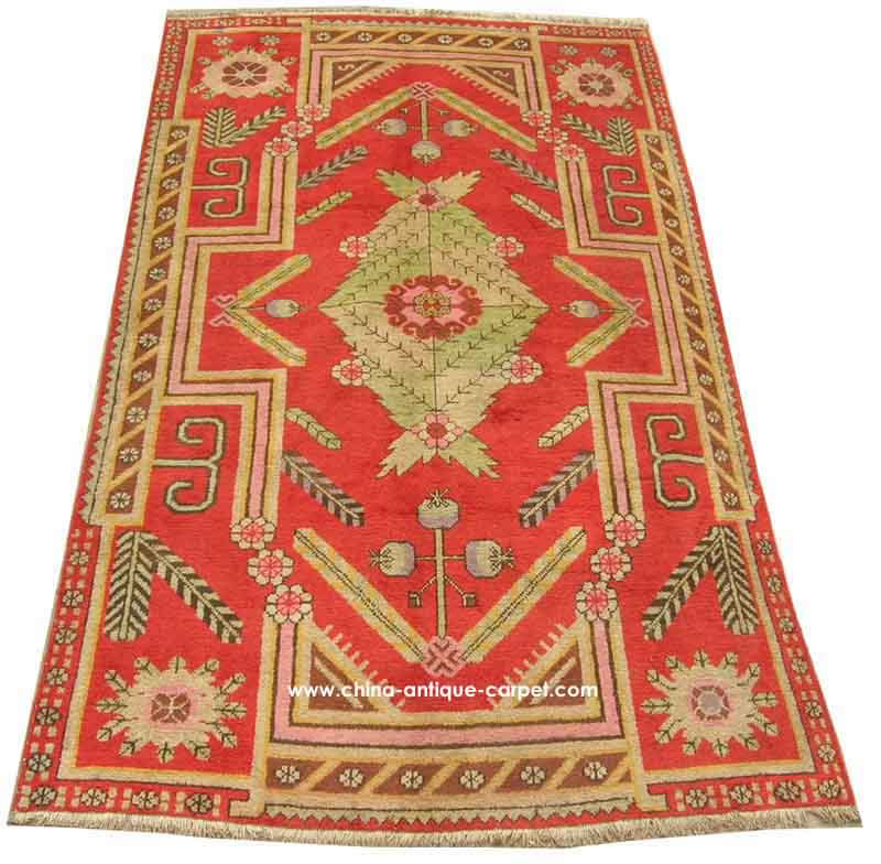 xinjiang antique rug