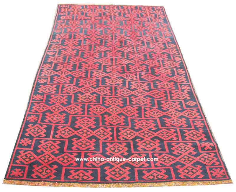 xinjiang antique rug