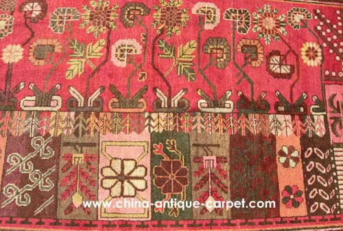 xinjiang antique rug