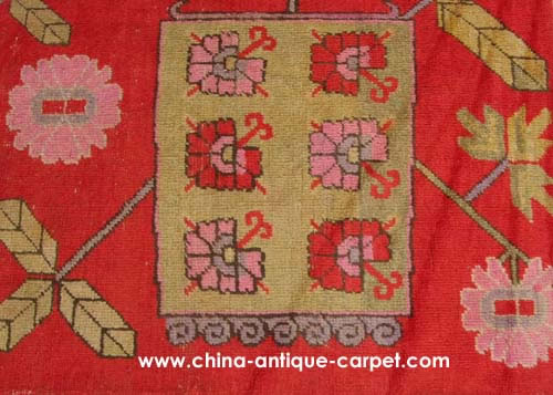 xinjiang antique rug