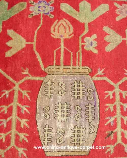 xinjiang antique rug