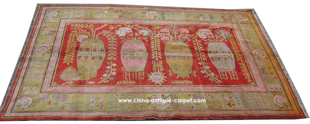 xinjiang antique carpet