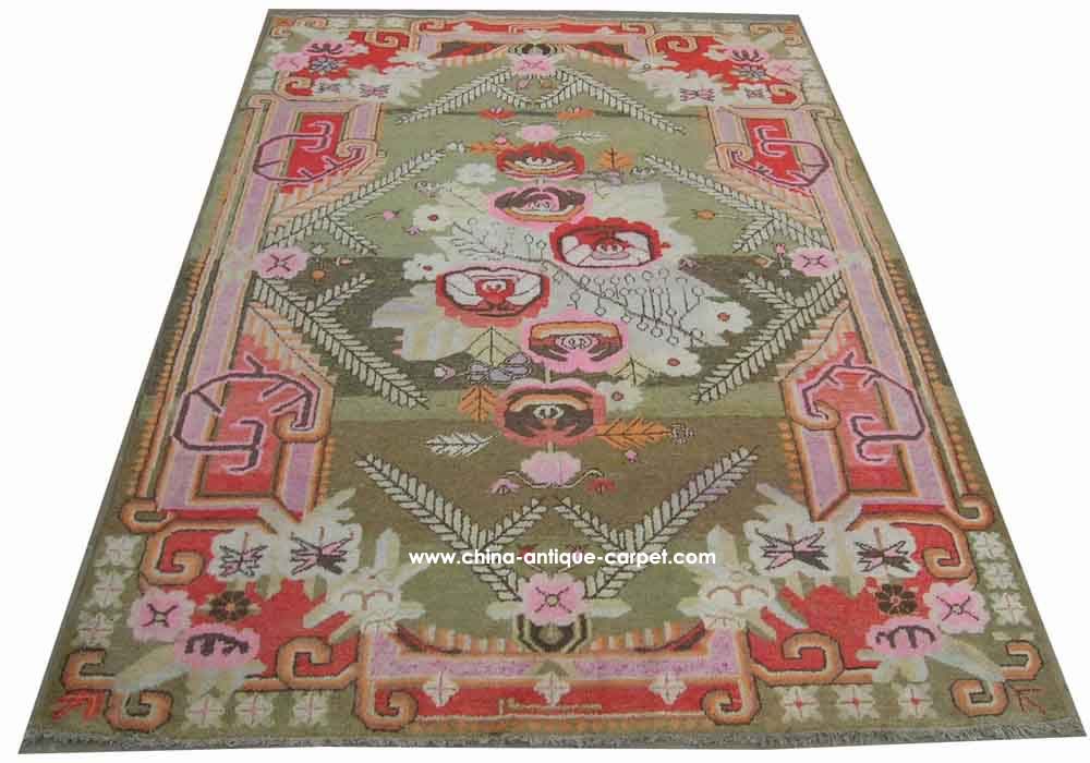 xinjiang antique rug